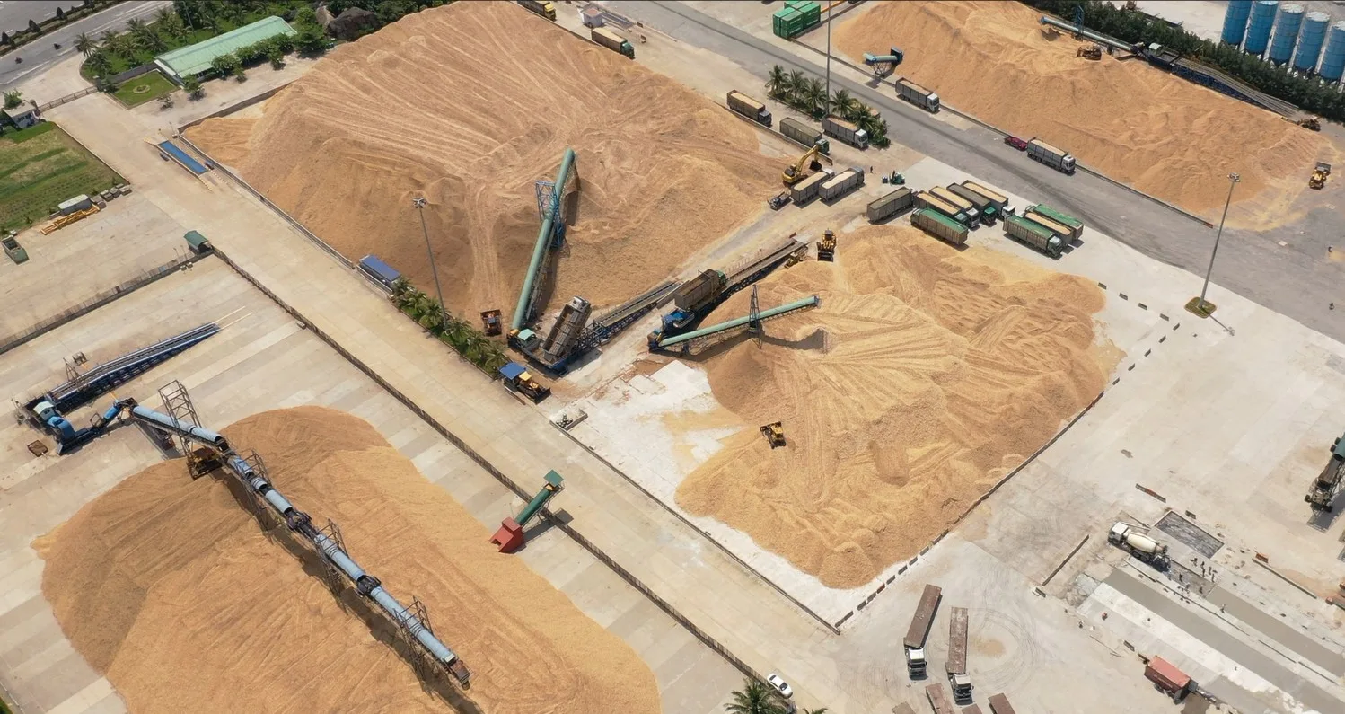 Rơ mooc rút chuyên dụng